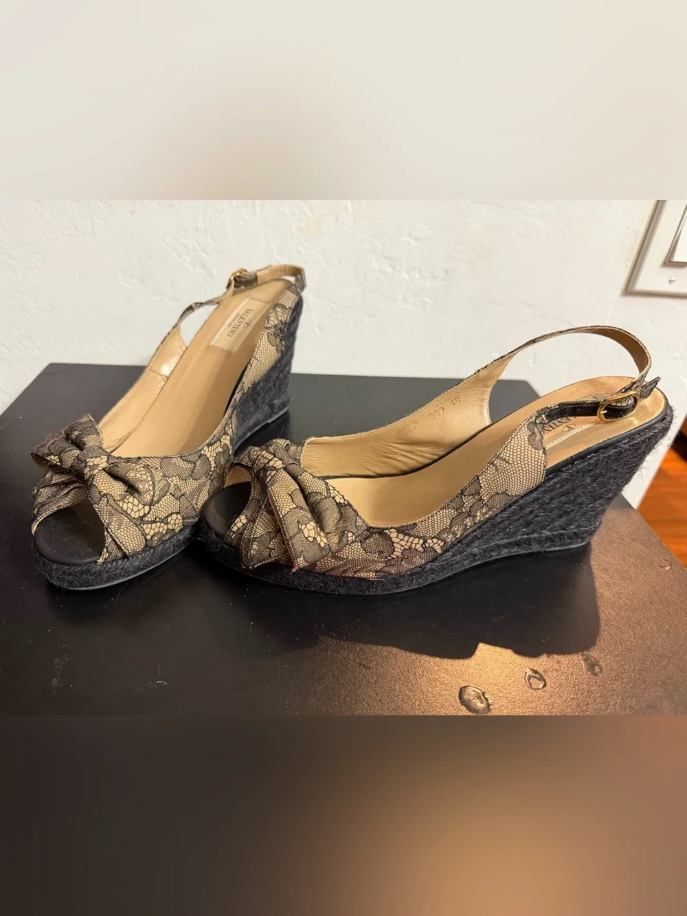 Valentino Garavani elegant lace